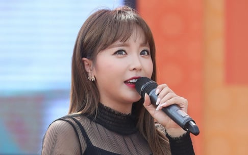 Hong Jin Young