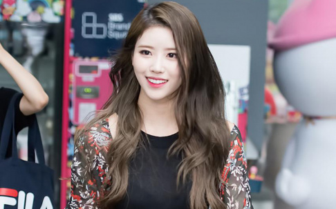 Lovelyz, (Mijoo) Lee Mi Joo