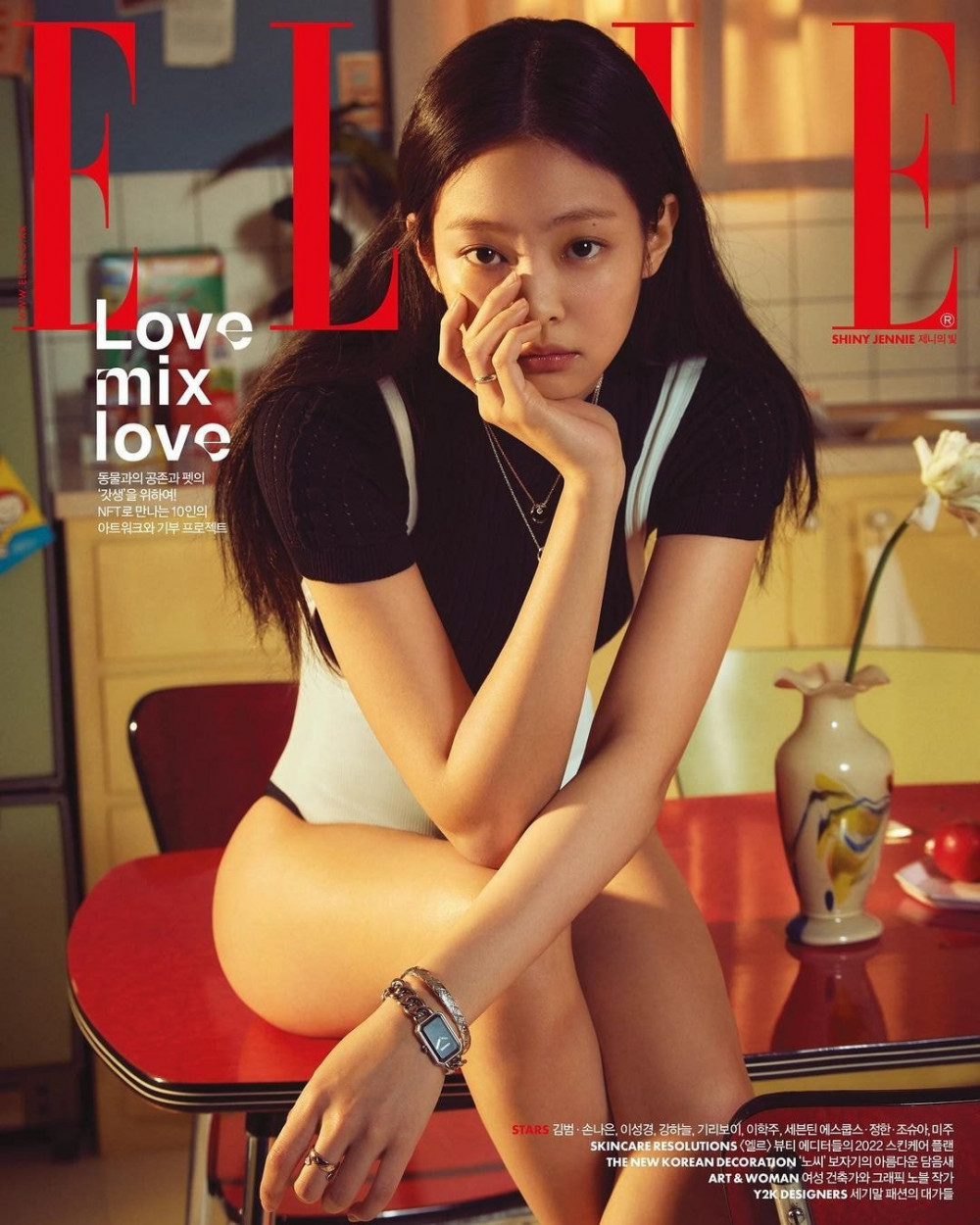 BLACKPINK's JENNIE Covers ELLE Korea November 2022 Issue