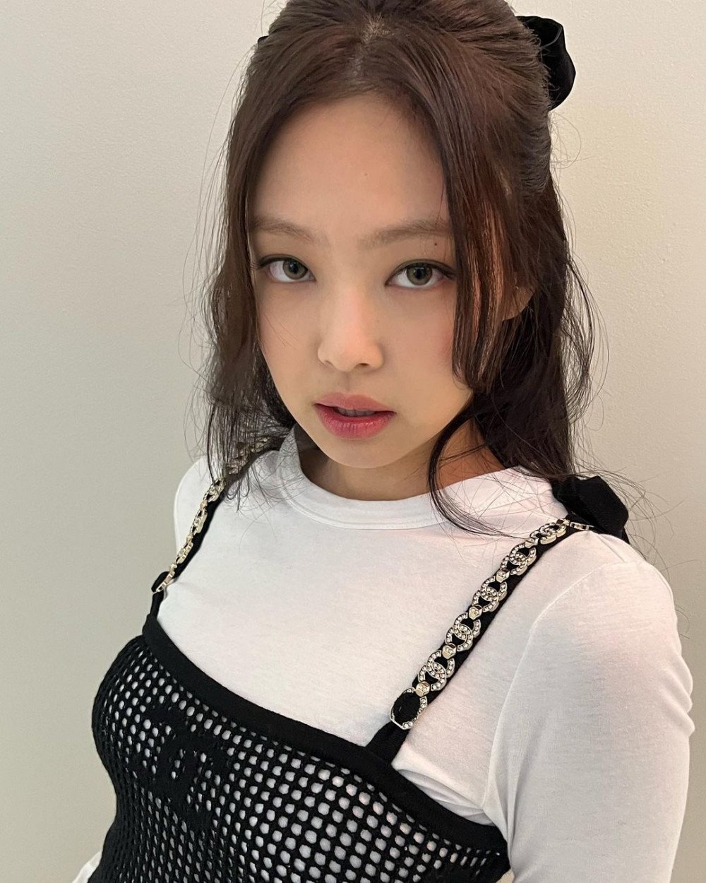 Jennie Kim attends the Chanel show as part of the Paris Fashion Week  Womenswear SpringSummer 2019 on October 2 2018 in Paris France Photo by  Laurent ZabulonABACAPRESSCOM Stock Photo  Alamy