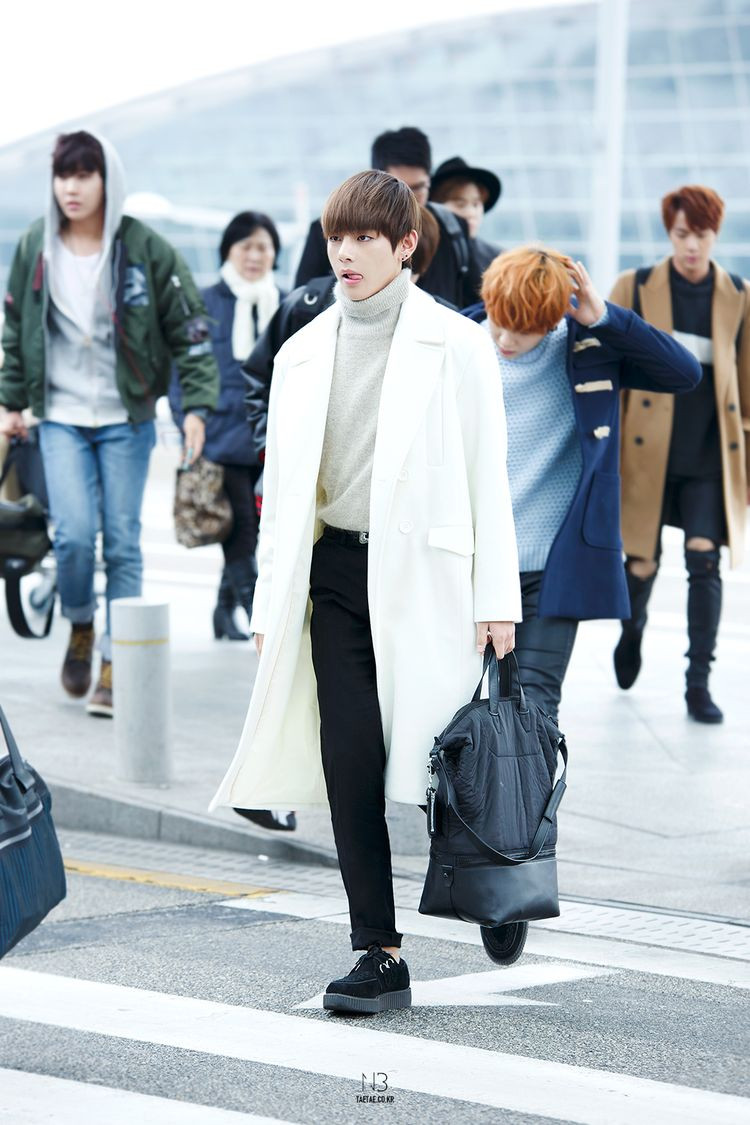 BTS V Airport Fashion In Luxury Brands - The Hills Times