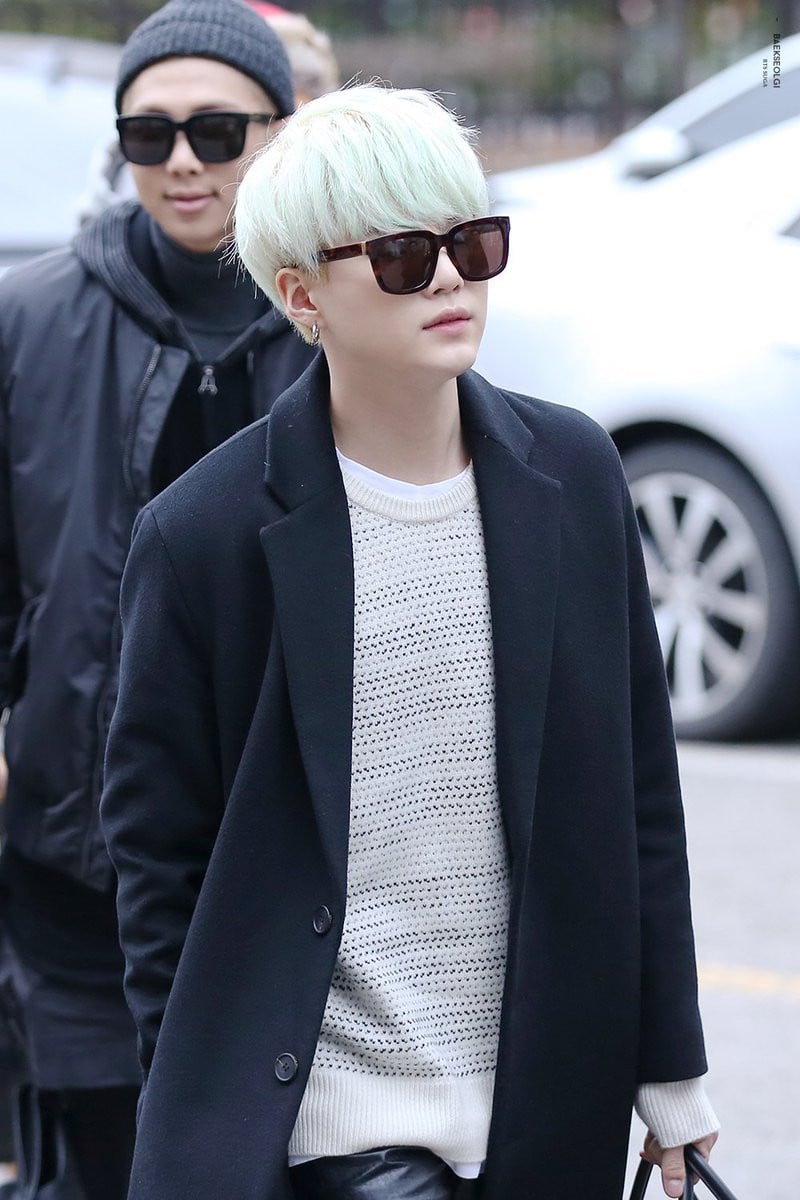 bts suga airport fashion 2022