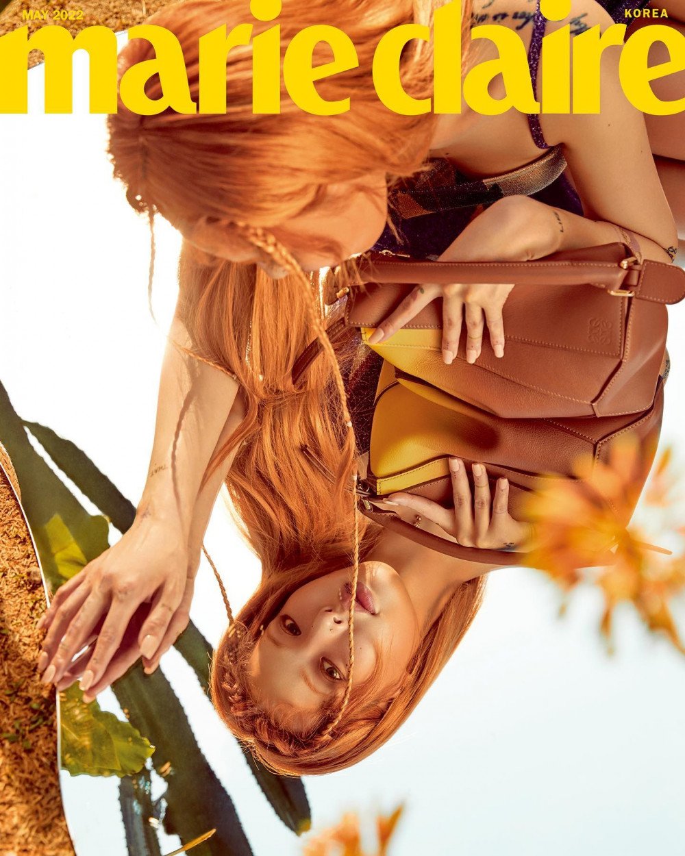 Хёна источает солнечную ауру на обложке Marie Claire