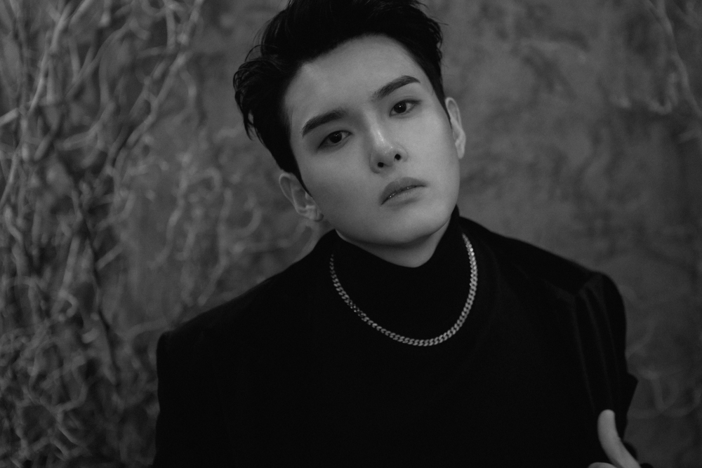 [Камбэк] Рёук из Super Junior мини-альбом «Petal»: музыкальный клип "Hiding Words"
