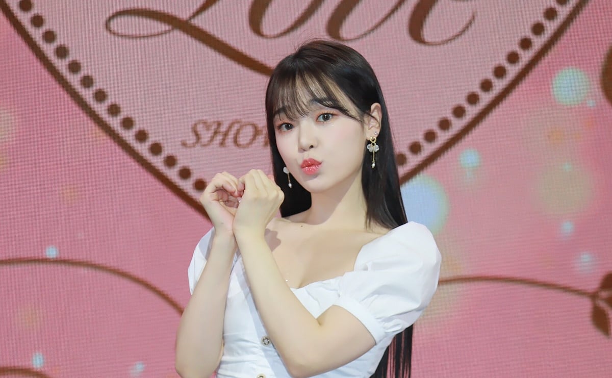 OH MY GIRL スンヒ 直筆サイン入り ポストカード BEST オマゴル
