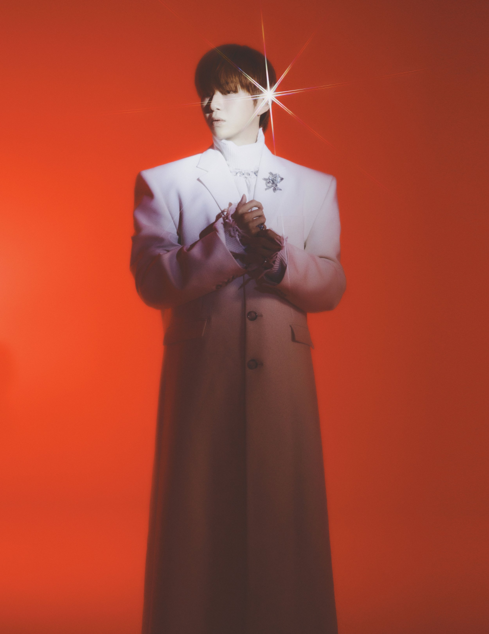 Ангельский образ Кан Даниэля на обложке Flaunt Magazine