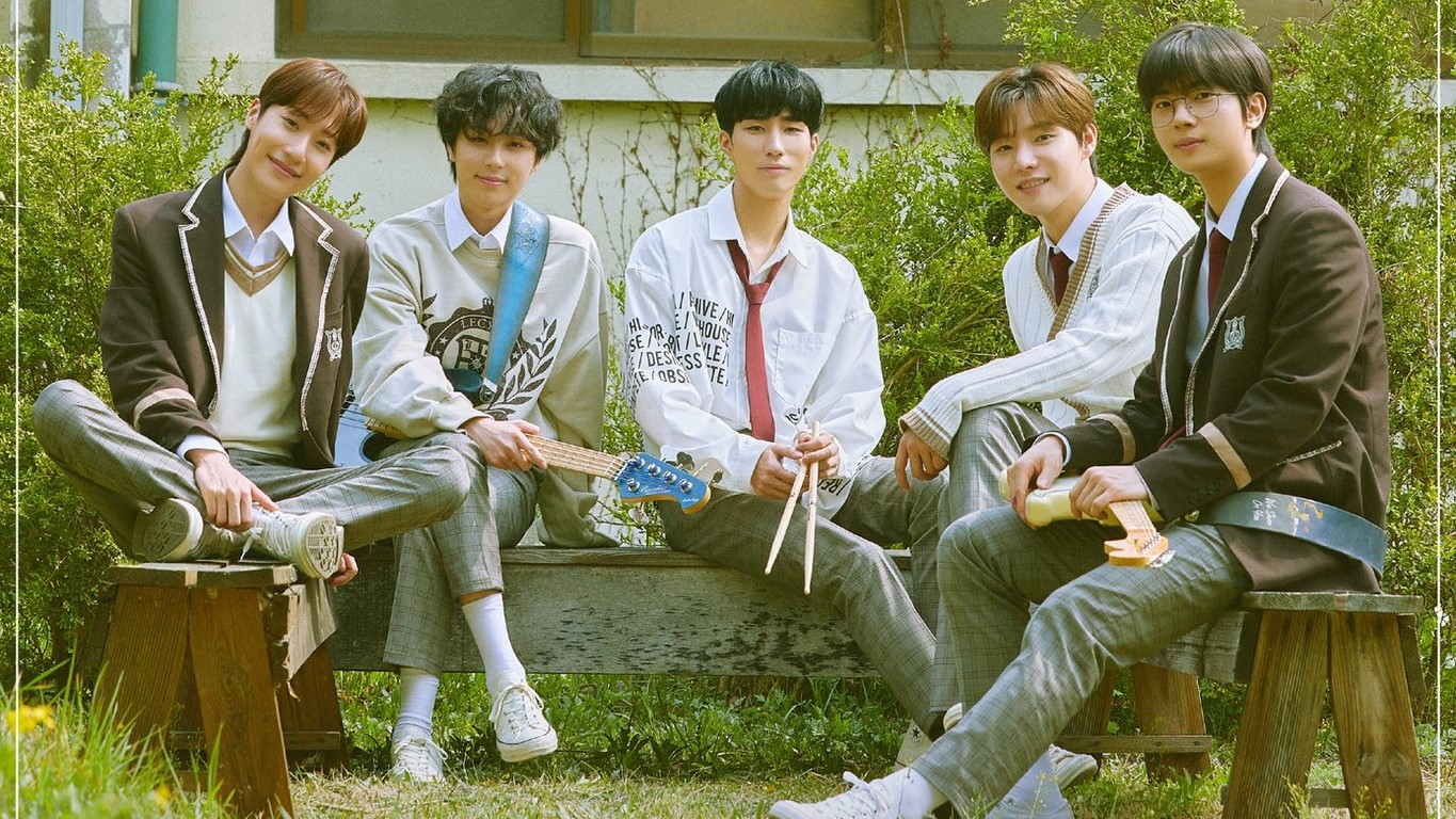 ONEWE drops new concept photos for the upcoming special album | allkpop