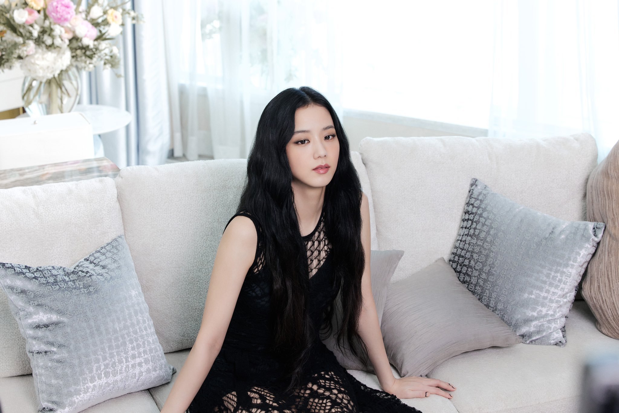 BLACKPINKs Jisoo receives immense praise from Dior CEO Pietro Beccari   allkpop