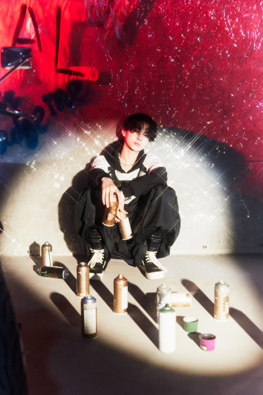 [Камбэк] ENHYPEN мини-альбом «MANIFESTO: Day 1»: музыкальный клип "ParadoXXX Invasion" (бисайд)