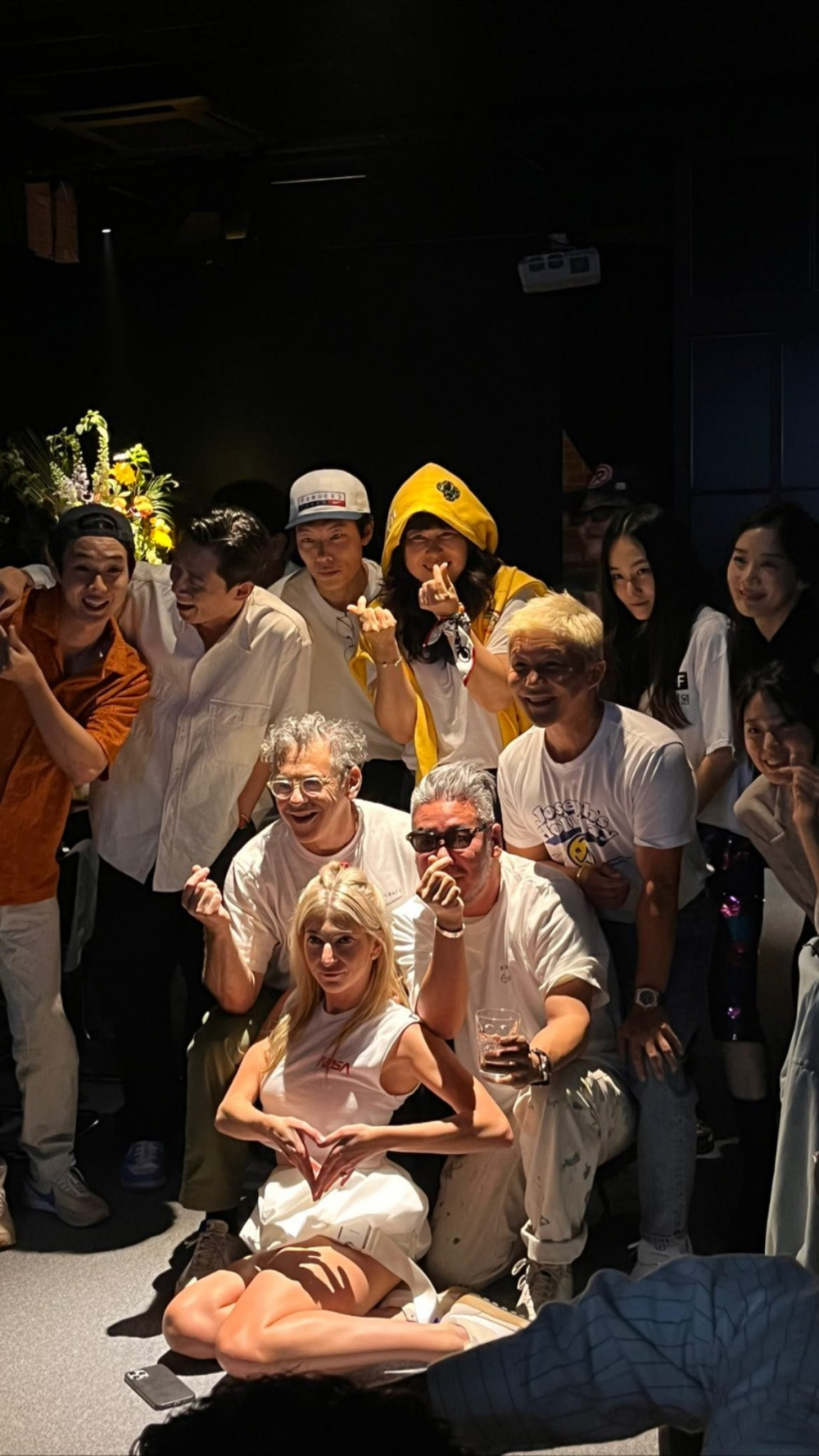 Джей-Хоуп из BTS и G-Dragon провели время на вечеринке Тома Сакса