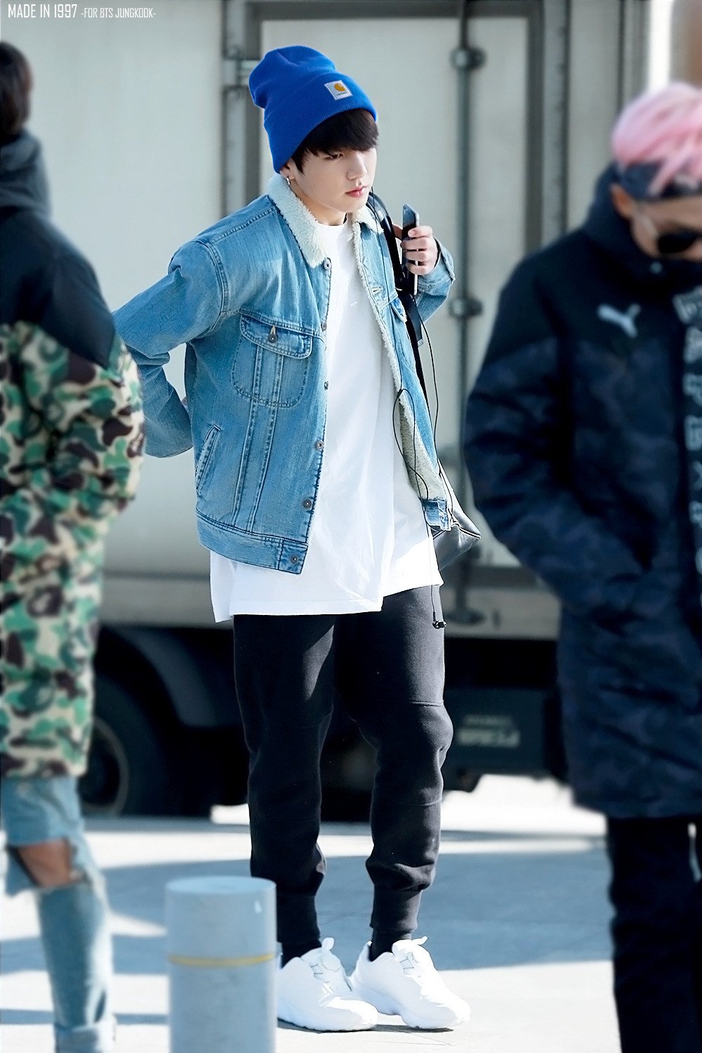 BTS J-Hope Has People Scratching Their Heads With His Airport Fashion —  Does Low-Rise Style Not Suit Him?