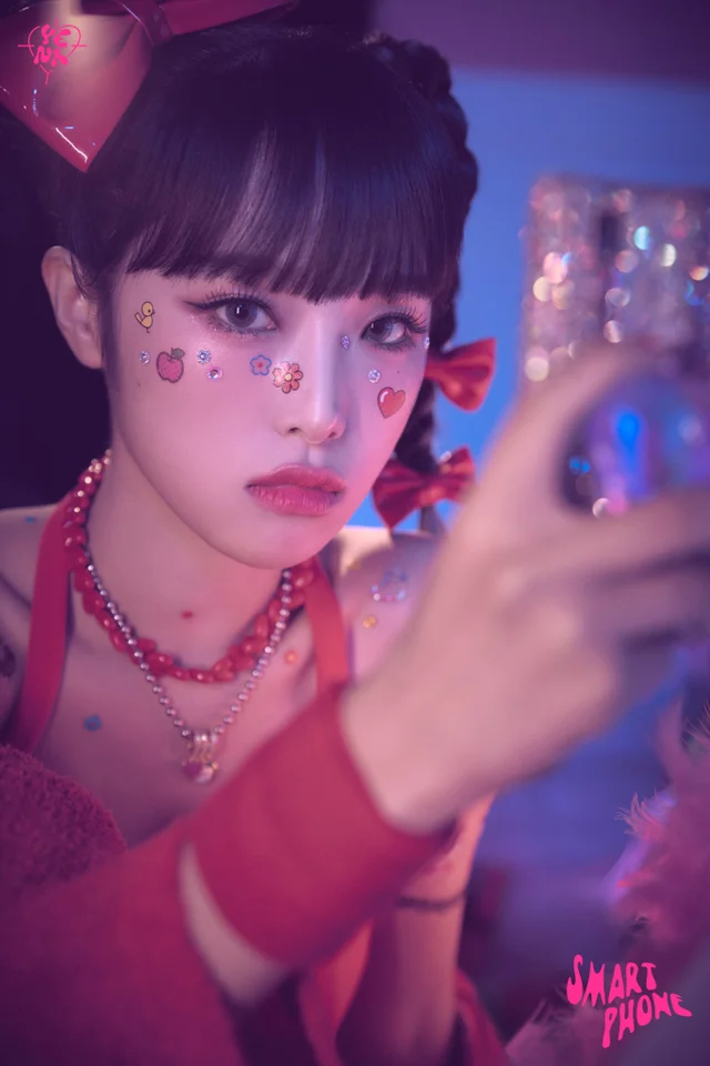 [Камбэк] Чхве Йена мини-альбом "Smart Phone": концепт-фото