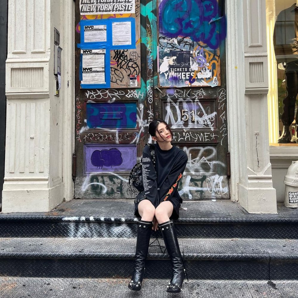 Хан Со Хи на улицах Сохо в Нью-Йорке