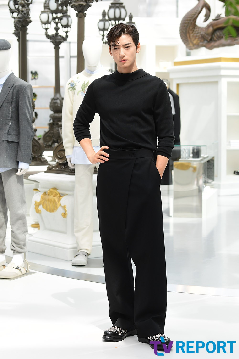 South Korean actor and singer Cha Eun-woo, member of South Korean boy group  Astro, attends a photo call for the Louis Vuitton launching at Louis  Vuitton Seoul in Seoul, South Korea on