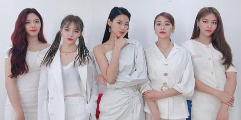 AOA, Seolhyun, Hyejeong, ChoA, Dohwa (Chanmi), Jimin, Mina, Yuna, 100%