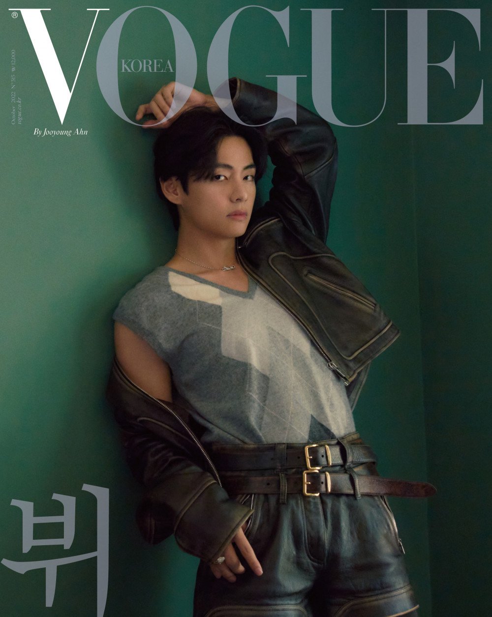 Ви из BTS впервые появился на обложке «Vogue»