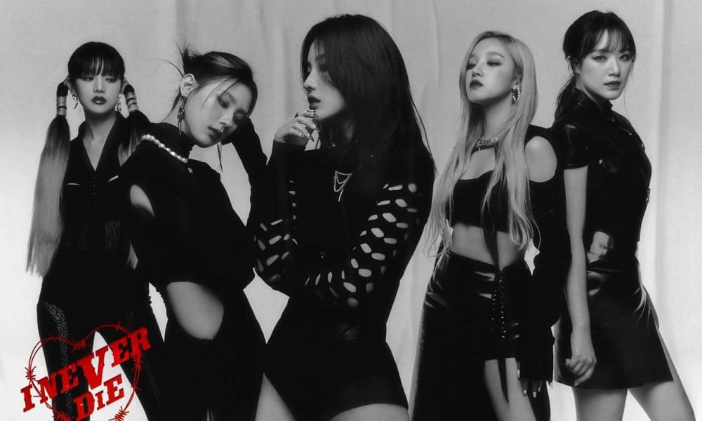 Топ-10 самых популярных песен за 2022 год в женском K-Pop на Melon.