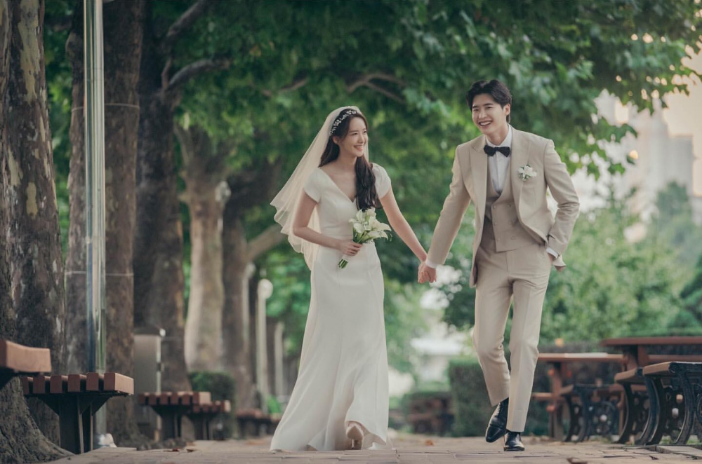 Lee Jong Suk Marriage Everything You Need To Know About The Star's