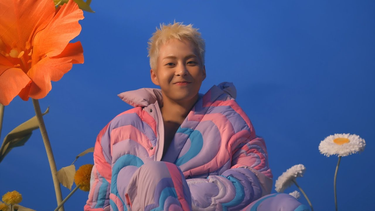 EXO's Xiumin takes you behind the scenes of 'Brand New' album jacket