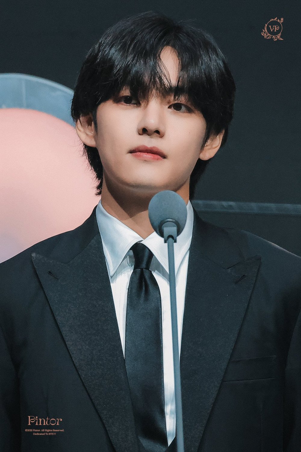 handsome 😍 Taehyung in black suit 🔥 - YouTube