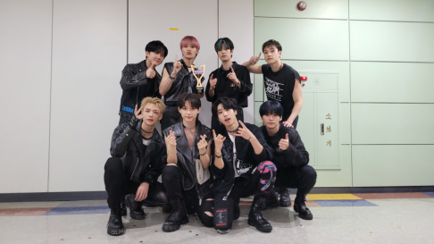 Stray Kids