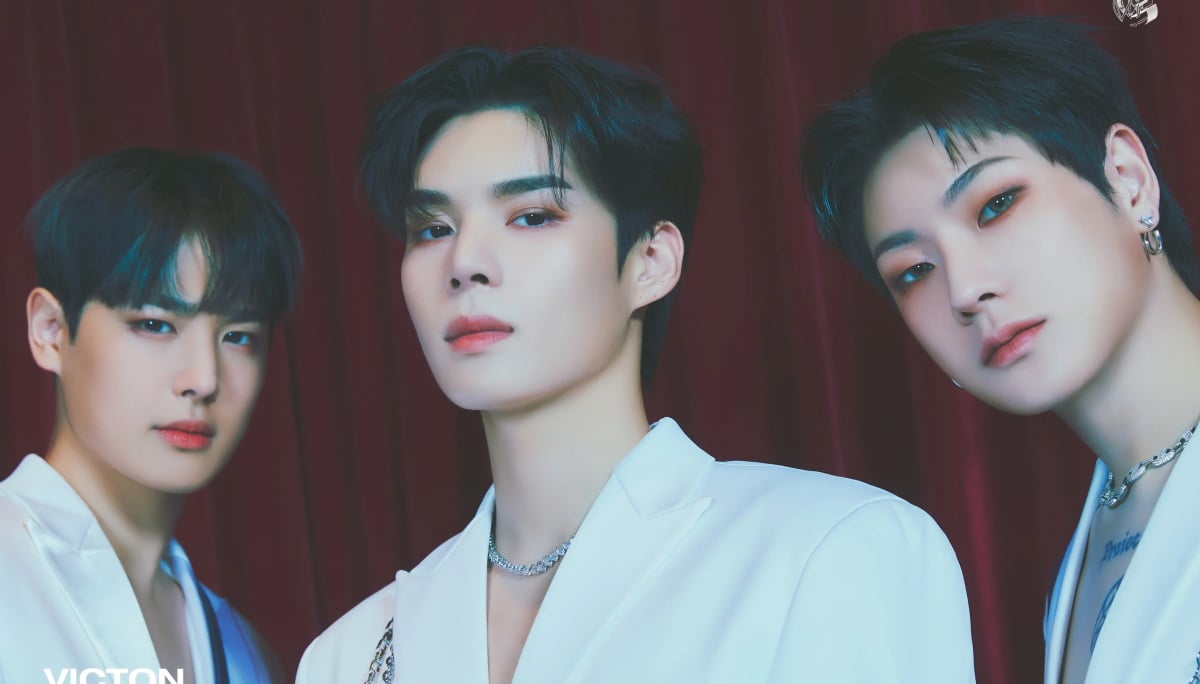 Mr : Cute is here 🥺💛 221120 