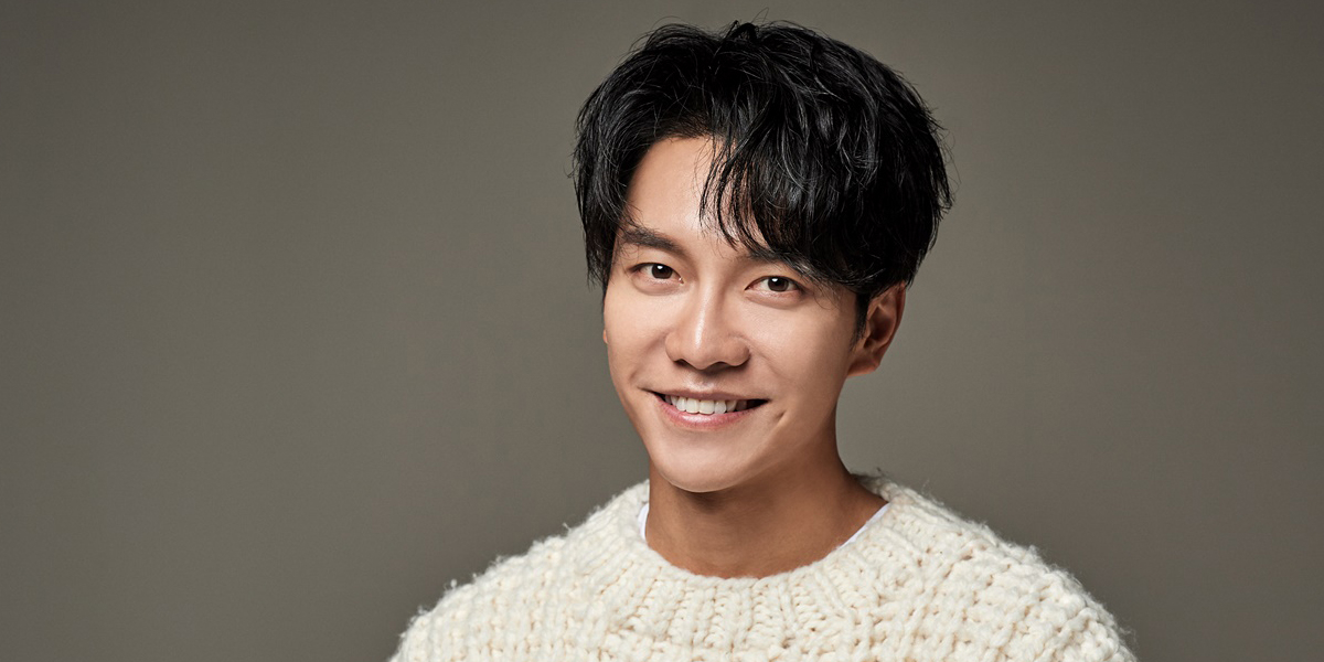 Lee Seung Gi revealed to have demanded a transparent record of his earnings and payments from his agency Hook Entertainment