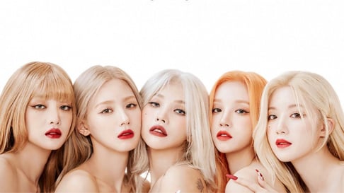 CSR (First Love), DRIPPIN, I-DLE, Highlight, J.Y. Park, LE SSERAFIM, Kim Jong Hyeon (JR), YooA, SECRET NUMBER, VERIVERY, VICTON, Younha
