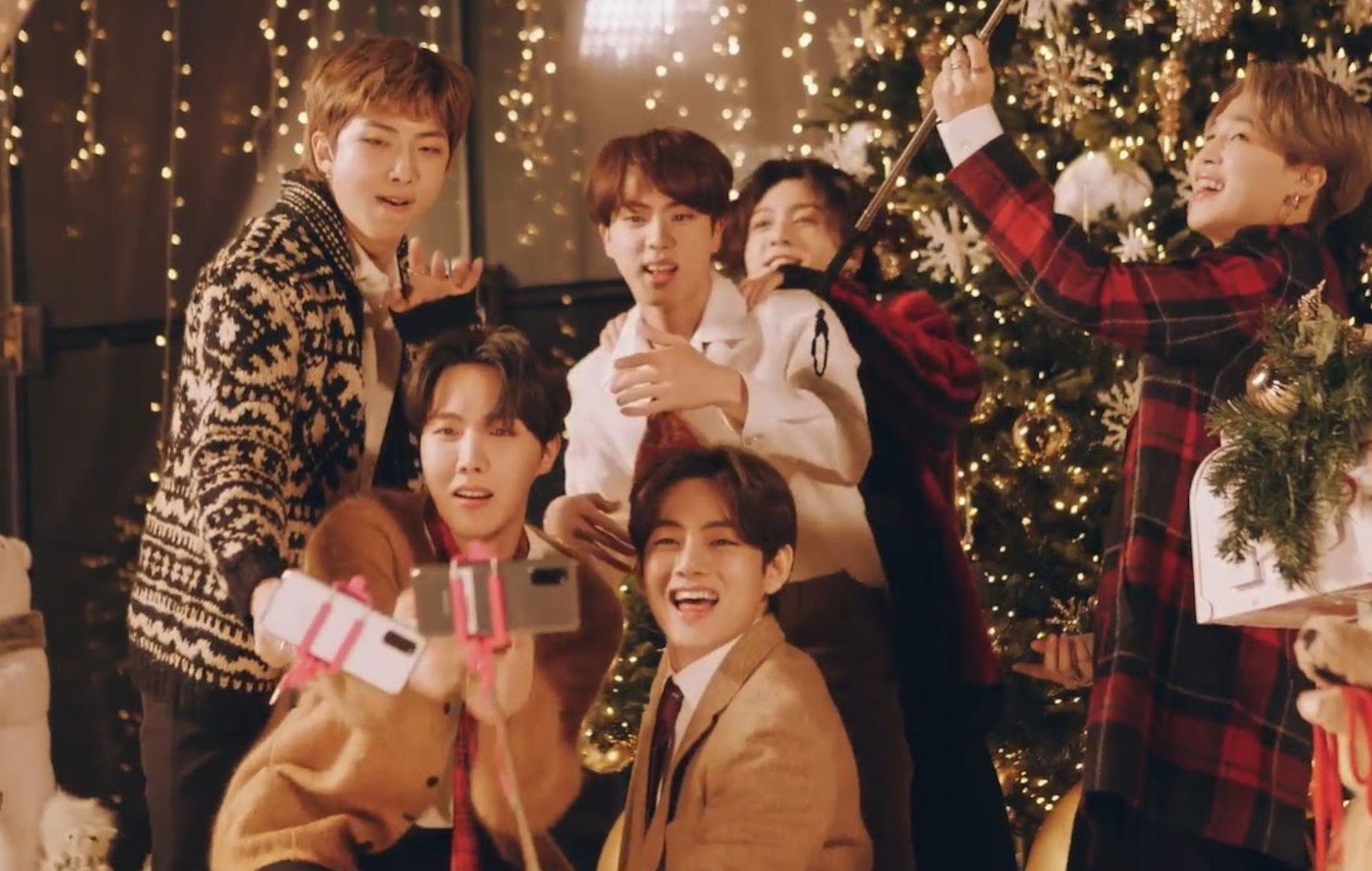 Your Complete Joyful KChristmas Playlist for 2022 allkpop