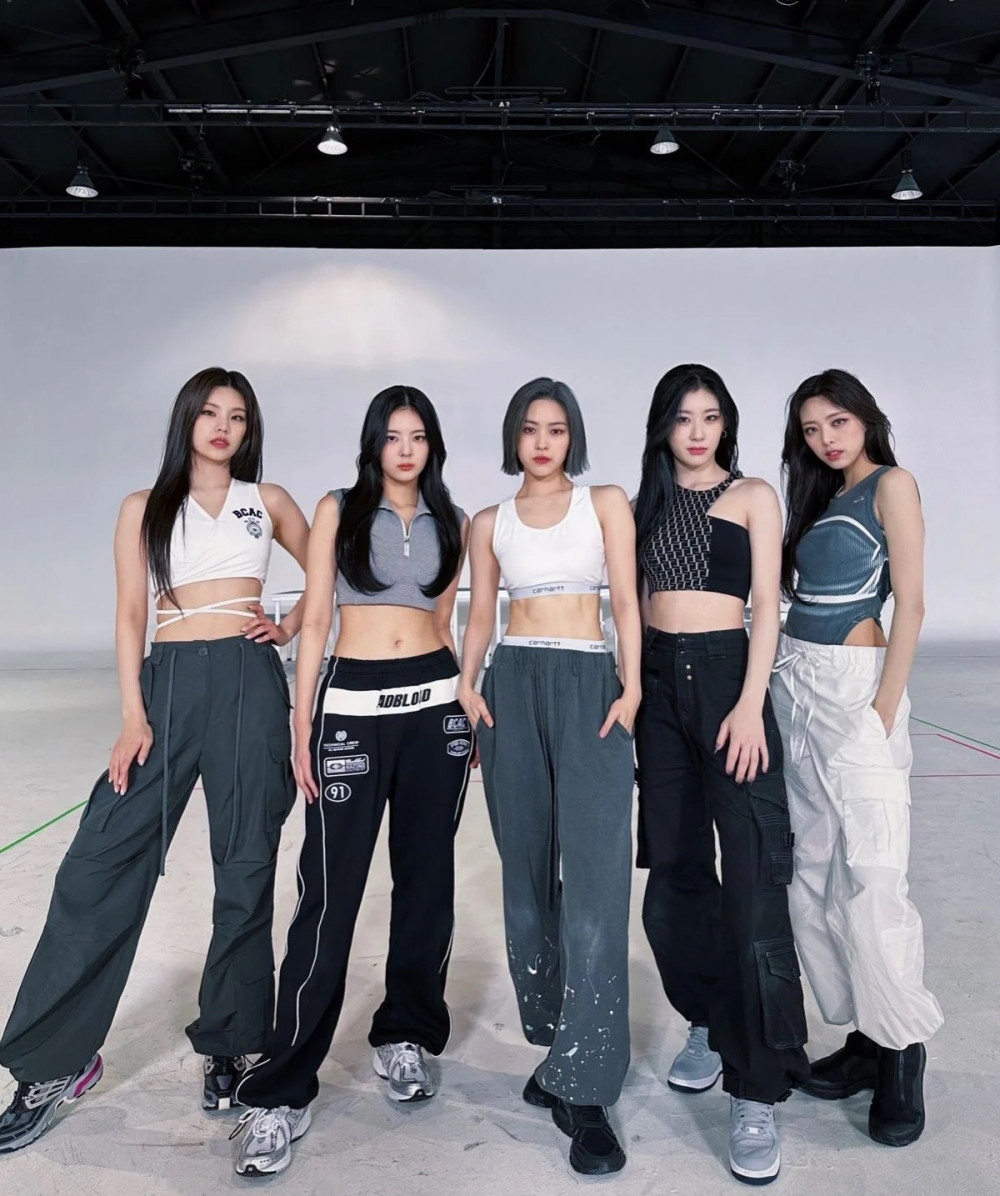 Нетизены хвалят стилистов ITZY