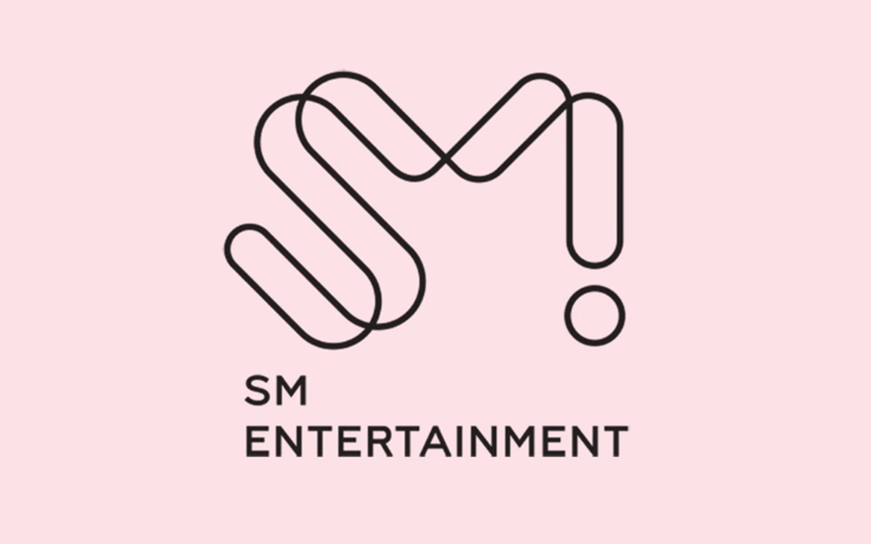 SM엔터테인먼트 전 직원으로 추정되는 A씨가 최근 국내 유명 온라인 커뮤니티에서 ‘AMA’를 열었다.