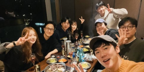 Baro, Go Ara, Jung Woo, Son Ho Joon, Dohee, Yoo Yeon Seok