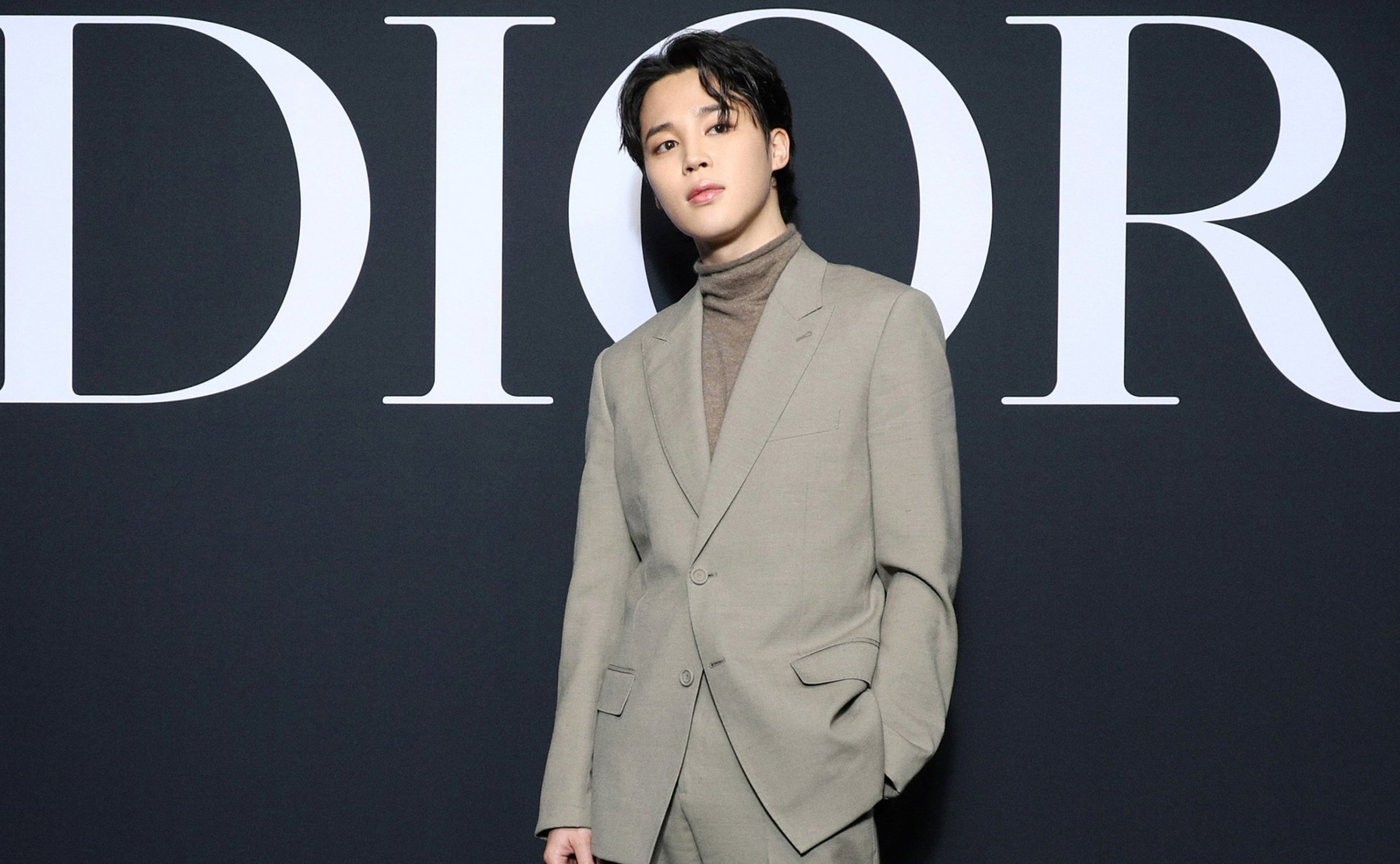 BTS's Jimin looks fabulous at the Dior fashion event in Paris with J-Hope | allkpop