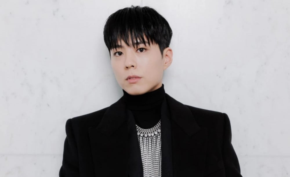 HYBE denies reports Park Bo Gum is in talks to sign with the agency