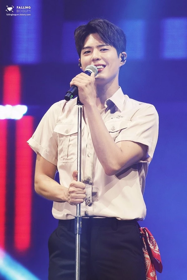 YG Entertainment responds to reports of Park Bo Gum signing with label