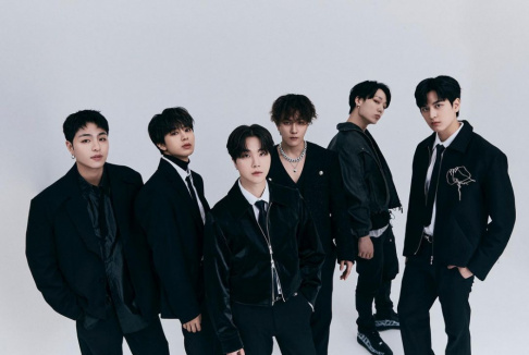 iKON, Bobby, JU-NE (Koo Jun Hoe), Song Yun Hyeong, Kim Jin Hwan, Chanwoo, Donghyuk
