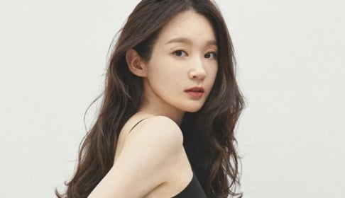 Kang Min Kyung