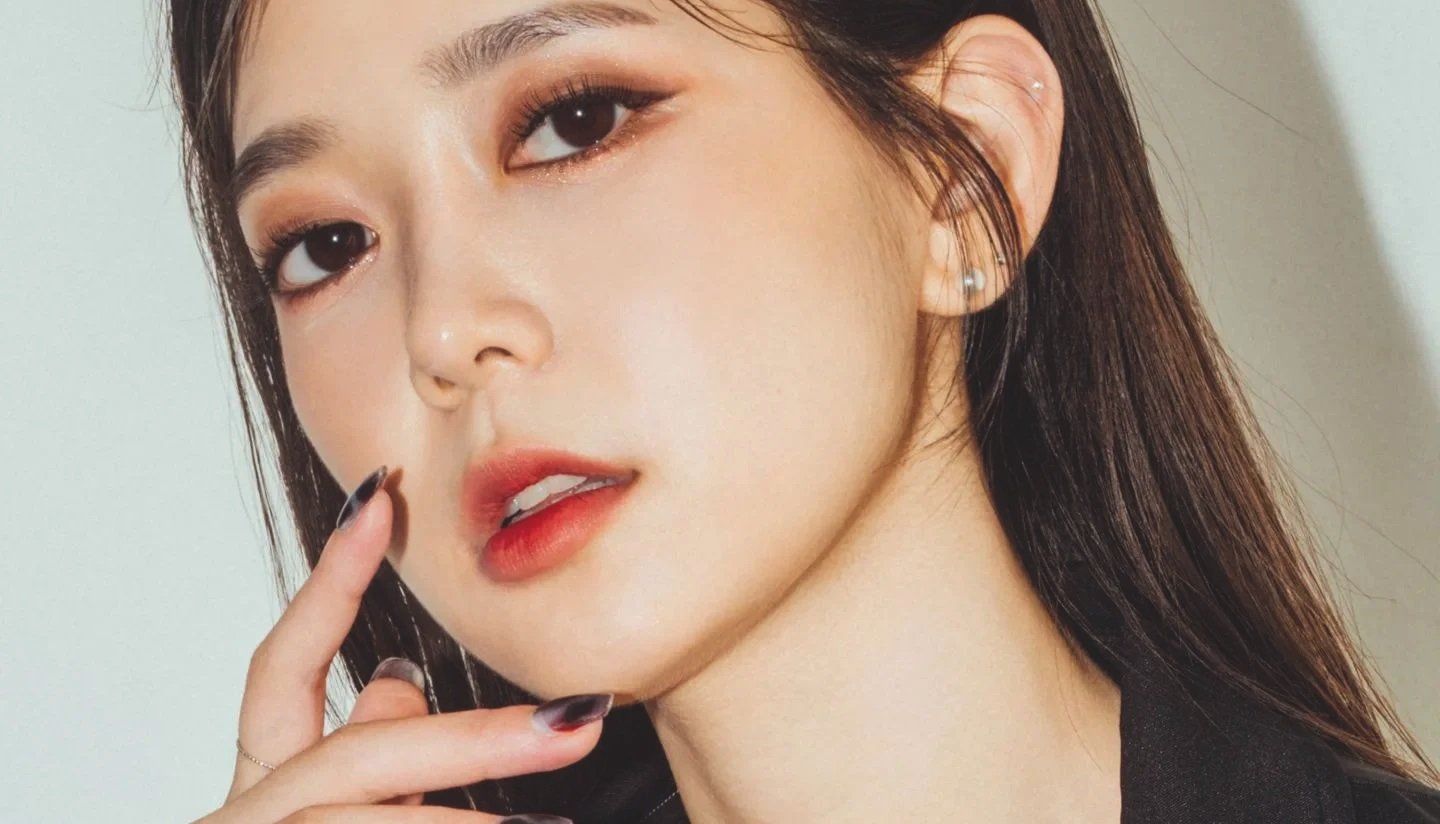 "A 30-year-old female idol," Ferry Blue's Jin Do Jin talks about her ...