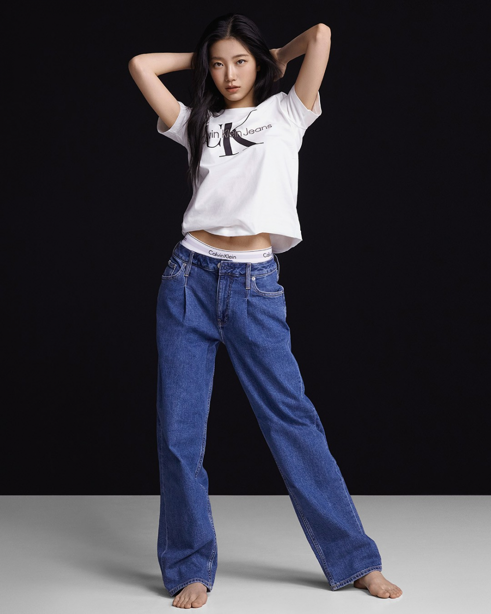 LE SSERAFIM's Kazuha exudes charisma in her Calvin Klein photoshoot ...