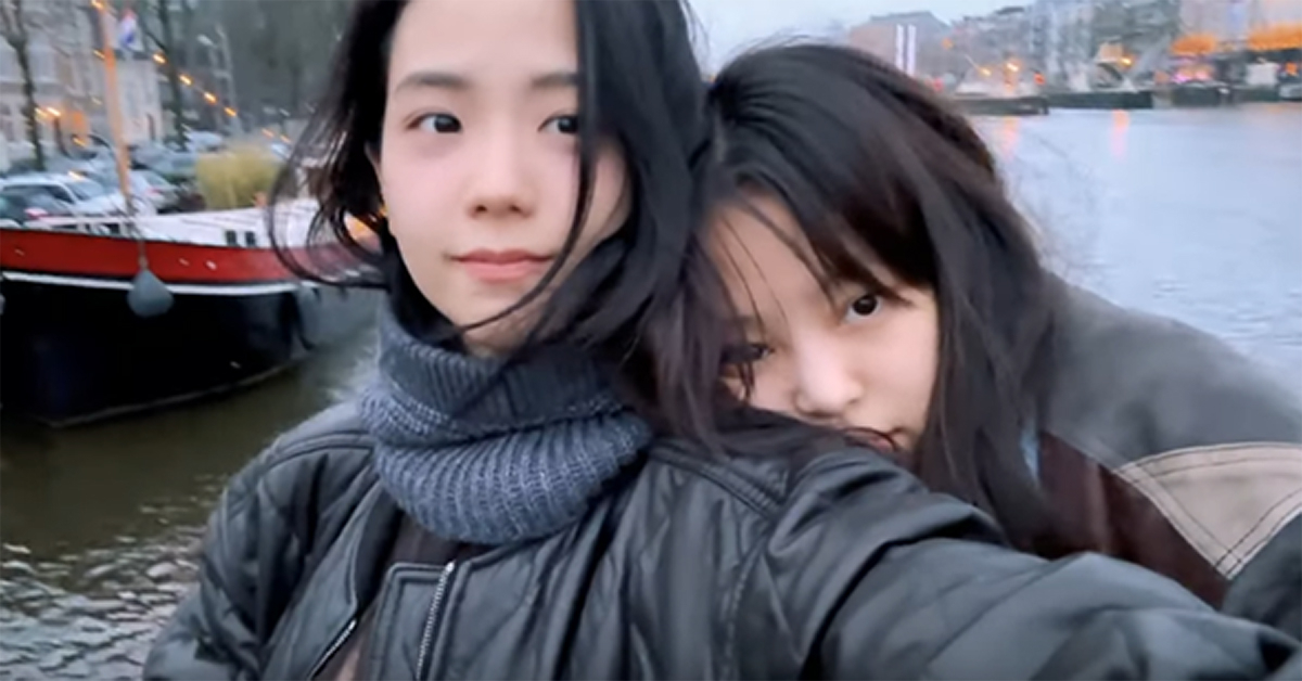 JISOO and JENNIE