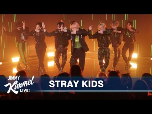 Stray Kids