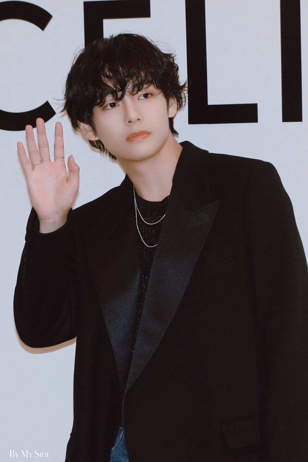 Celine Boy Taehyung”: BTS singer sends fans into a frenzy as he makes first  official appearance at the luxury brand's pop-up event in Seoul