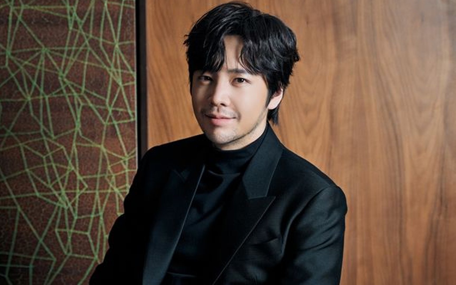 Jang Geun Suk says he owes his success to his fans and expresses his