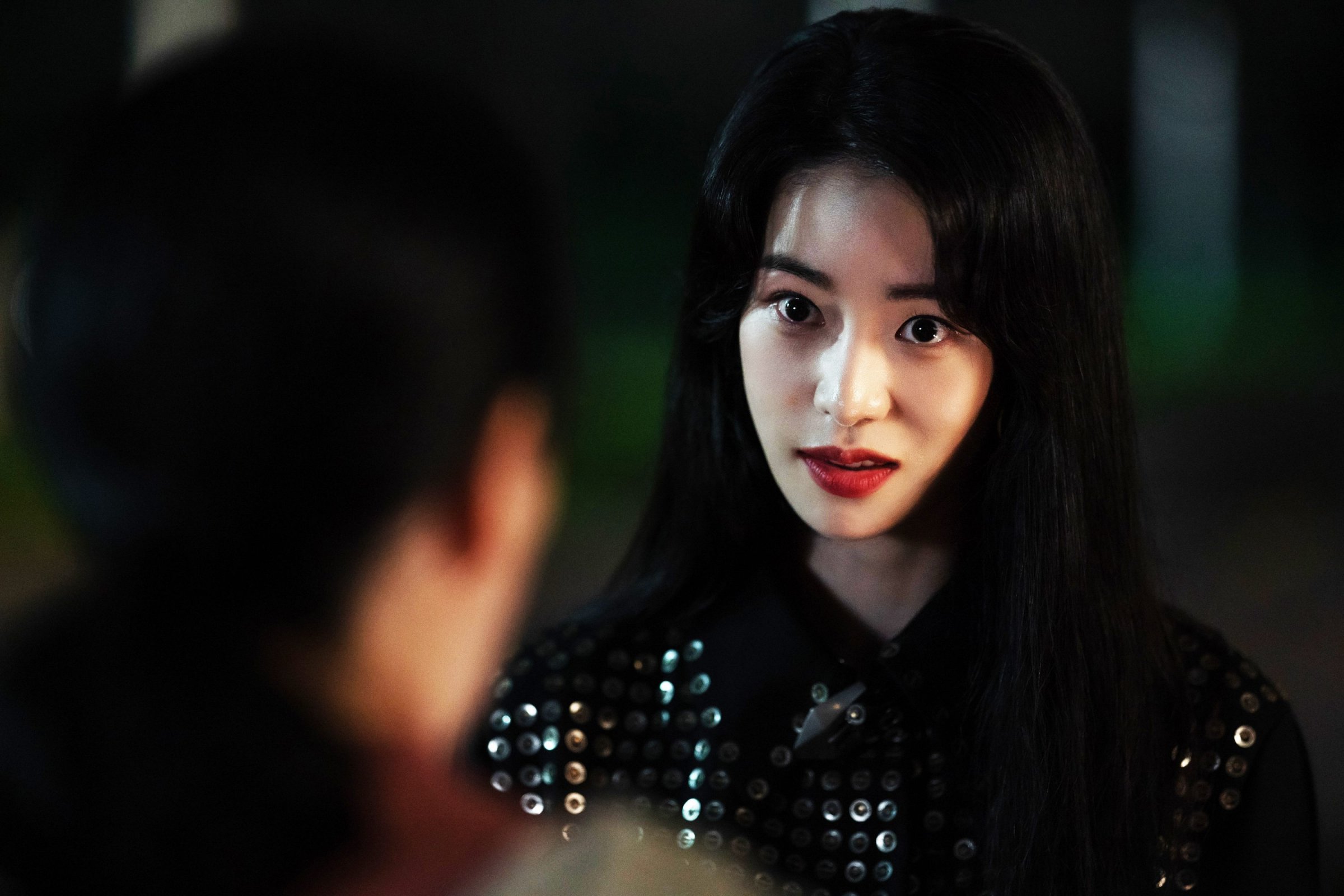 “Aish,” K-Entertainment Boom Takes Korean Slang Across Borders
