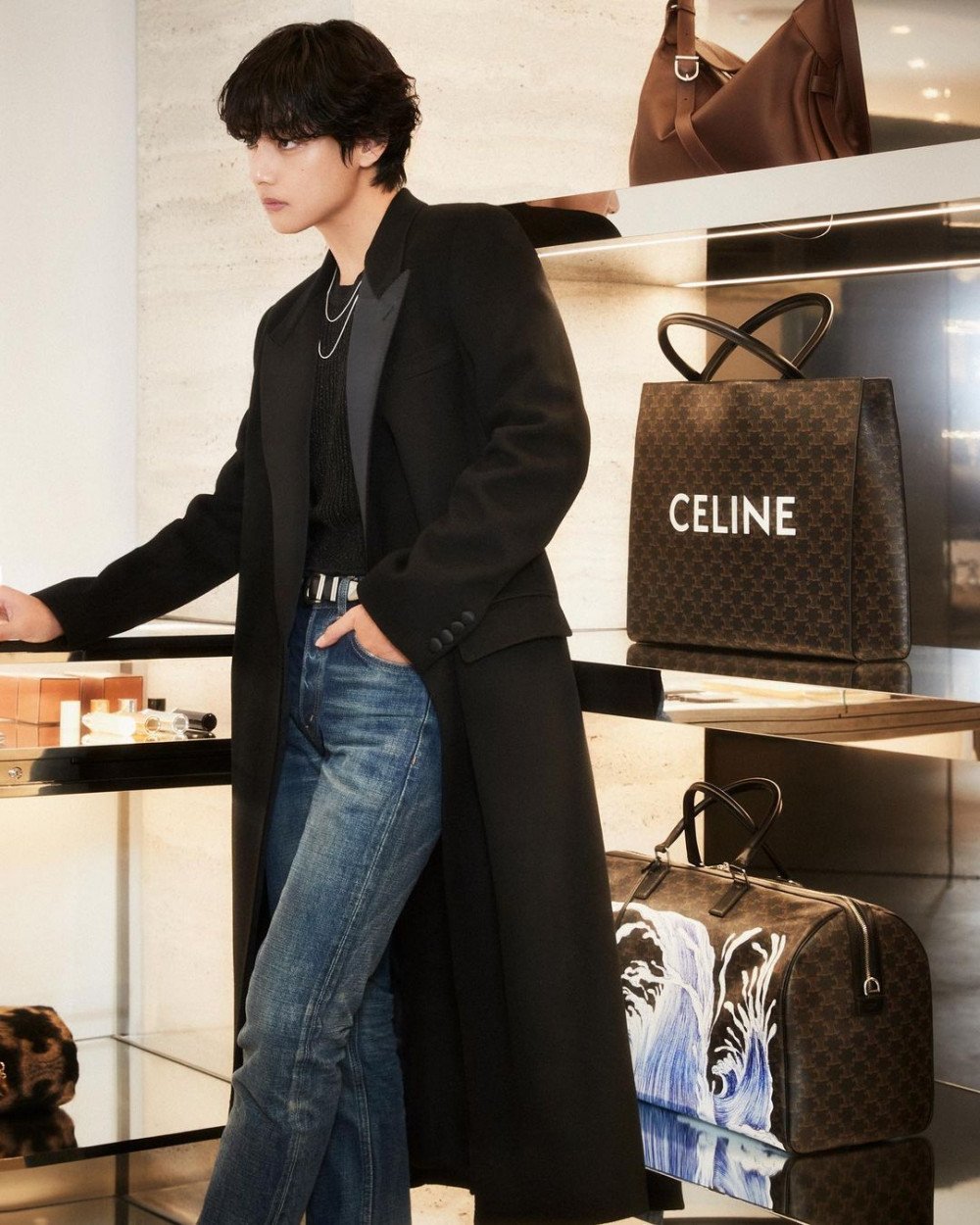 Celine boy Taehyung, you're way too fine!! New photos of CELINE