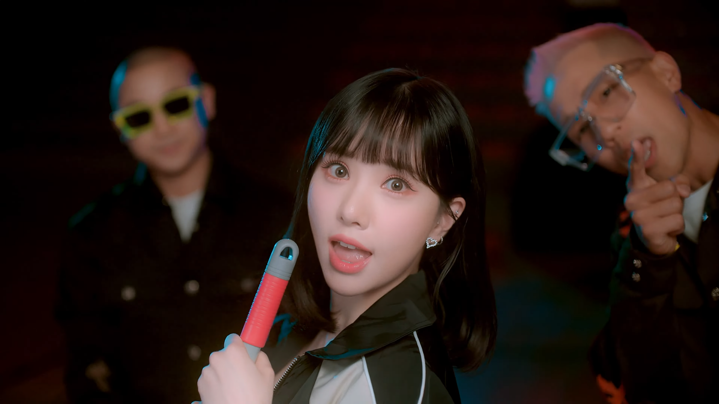 Mighty Mouth shows playful chemistry with VIVIZ’s Eunha in MV teaser