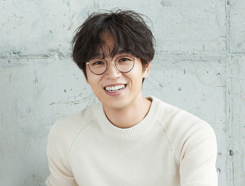 SG Wannabe, Lee Suk Hoon