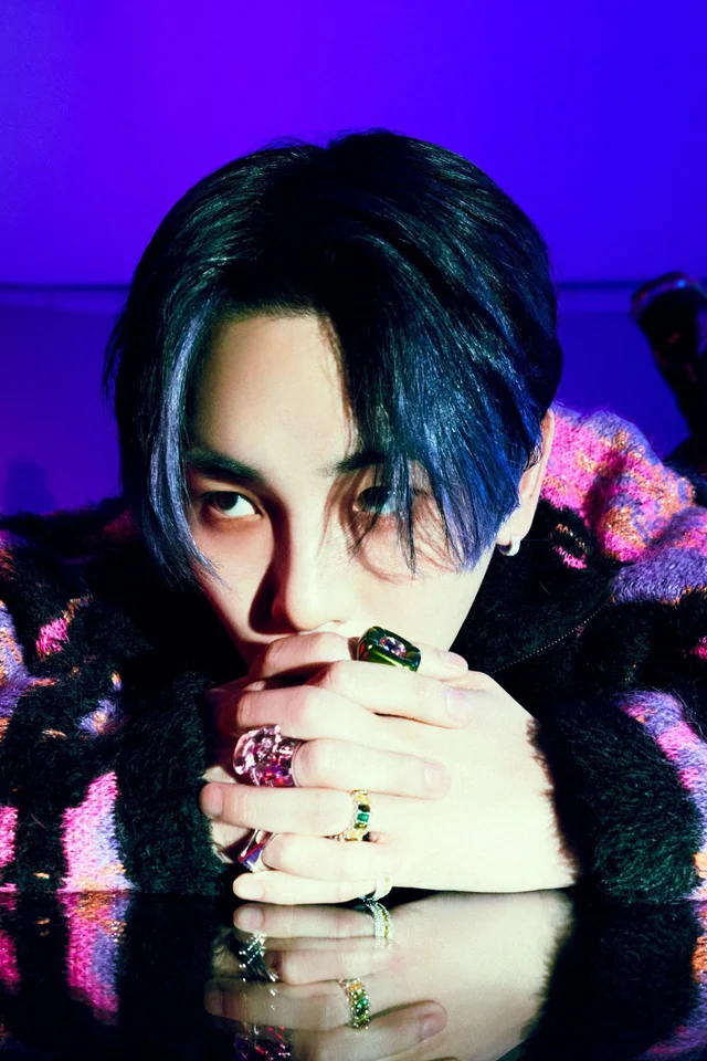 SHINee gets colorful in the 6th batch of teaser photos for