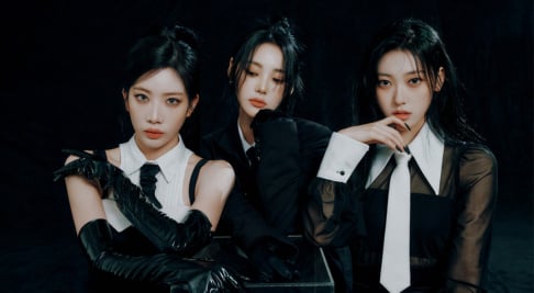 ODD EYE CIRCLE