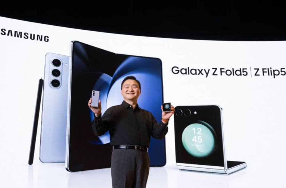 K-pop айдолы на мероприятии Samsung Galaxy Unpacked 2023 в Сеуле